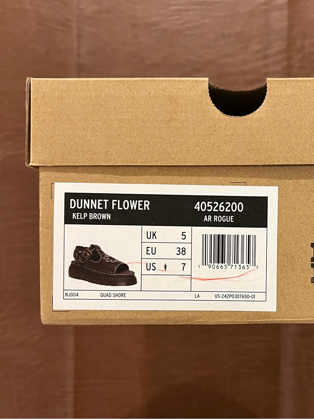 New Open Box DR.MARTENS Dunnet Flower Leather Sandals Women's Size US 7 Brown - Picture 2 of 7